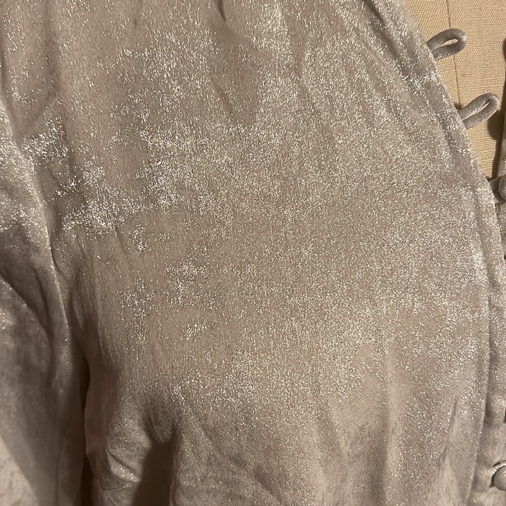 Express Top - Picture 2 of 6